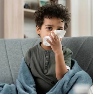 Read more about the article Viral Infections in Children During Winter: Common Cold and Influenza